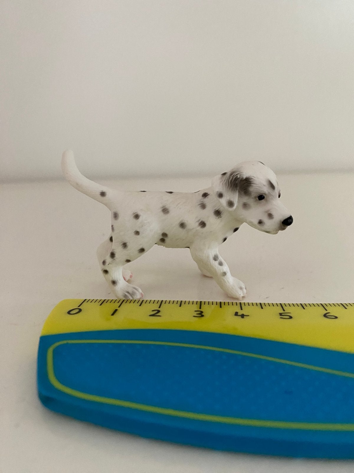 Schleich hondje 4 cm, Ophalen, Zo goed als nieuw