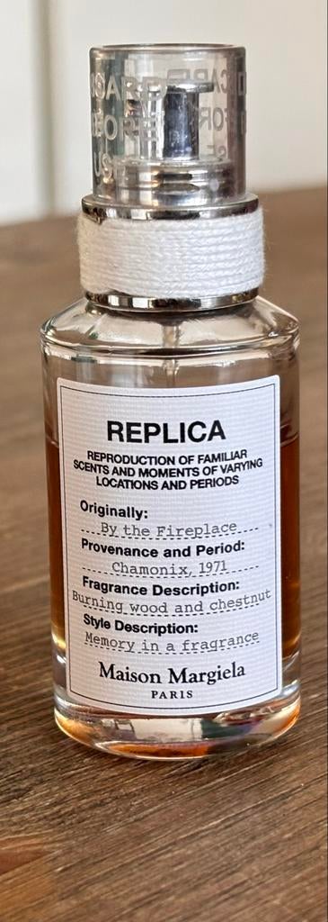 Maison Margiela Replica By the Fireplace EDT 30ml, Sieraden, Tassen en Uiterlijk, Uiterlijk | Parfum, Ophalen of Verzenden, Gebruikt