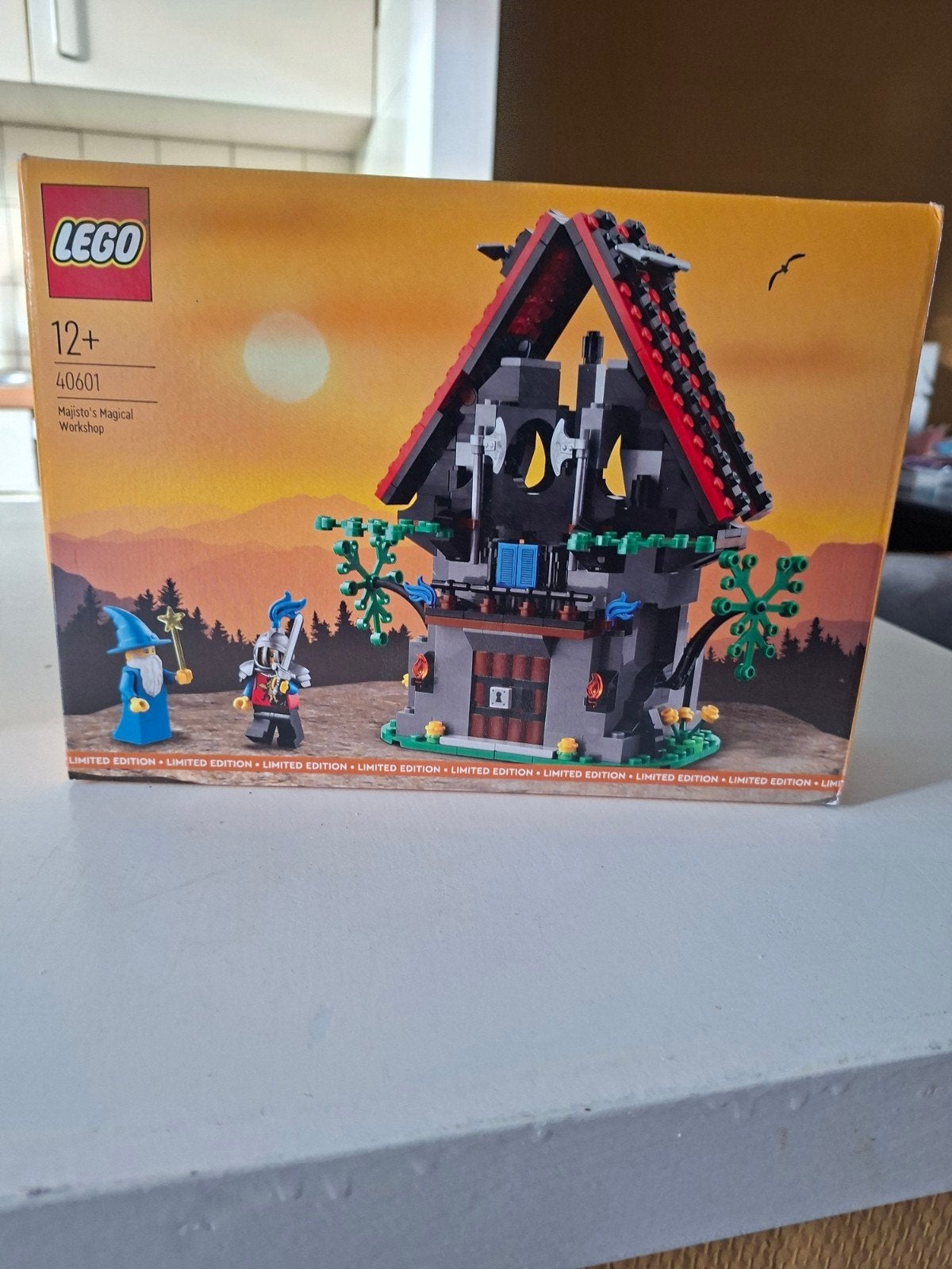 LEGO 40601 Majisto's Magische Werkplaats - Nieuw in doos, Ophalen of Verzenden, Nieuw, Overige merken