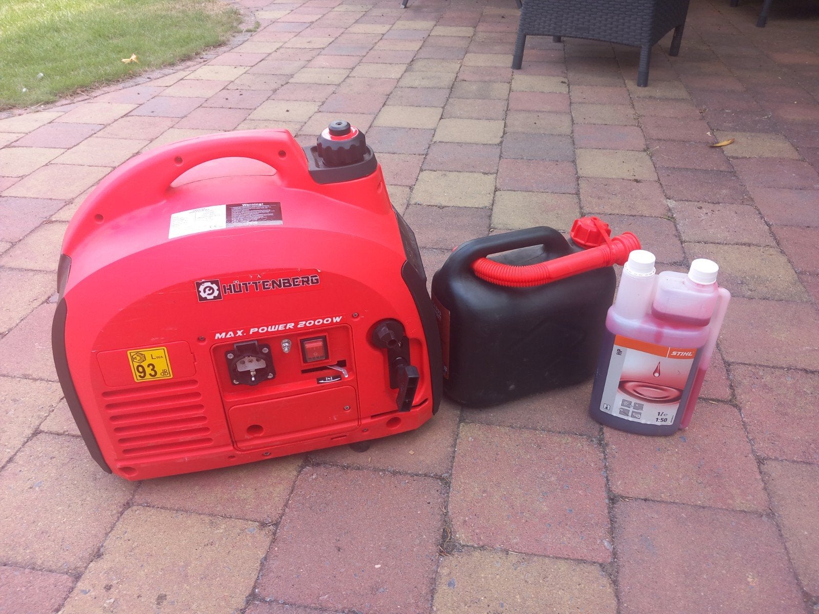 Generator/Aggregaat 2000 W, Ophalen, Zo goed als nieuw