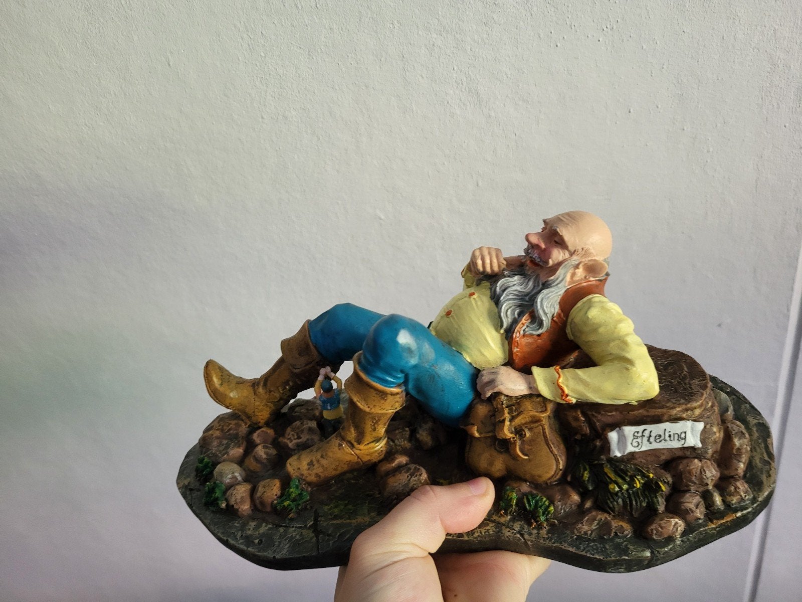 Efteling Kerstdorp - Klein Duimpje en de Reus, Verzamelen, Ophalen of Verzenden, Nieuw, Beeldje of Poppetje