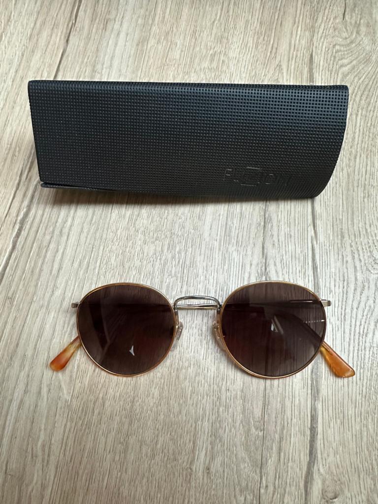 Zonnebril Titanflex met bruine glazen, Sieraden, Tassen en Uiterlijk, Zonnebrillen en Brillen | Dames, Zo goed als nieuw, Overige merken