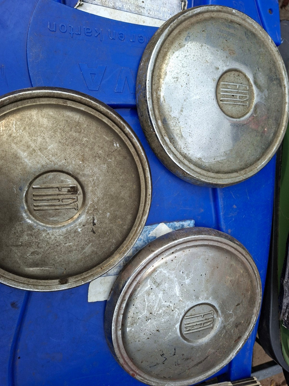 FIAT wieldoppen chroom oldtimer/youngtimer - 3 stuks, Auto diversen, Ophalen of Verzenden, Gebruikt