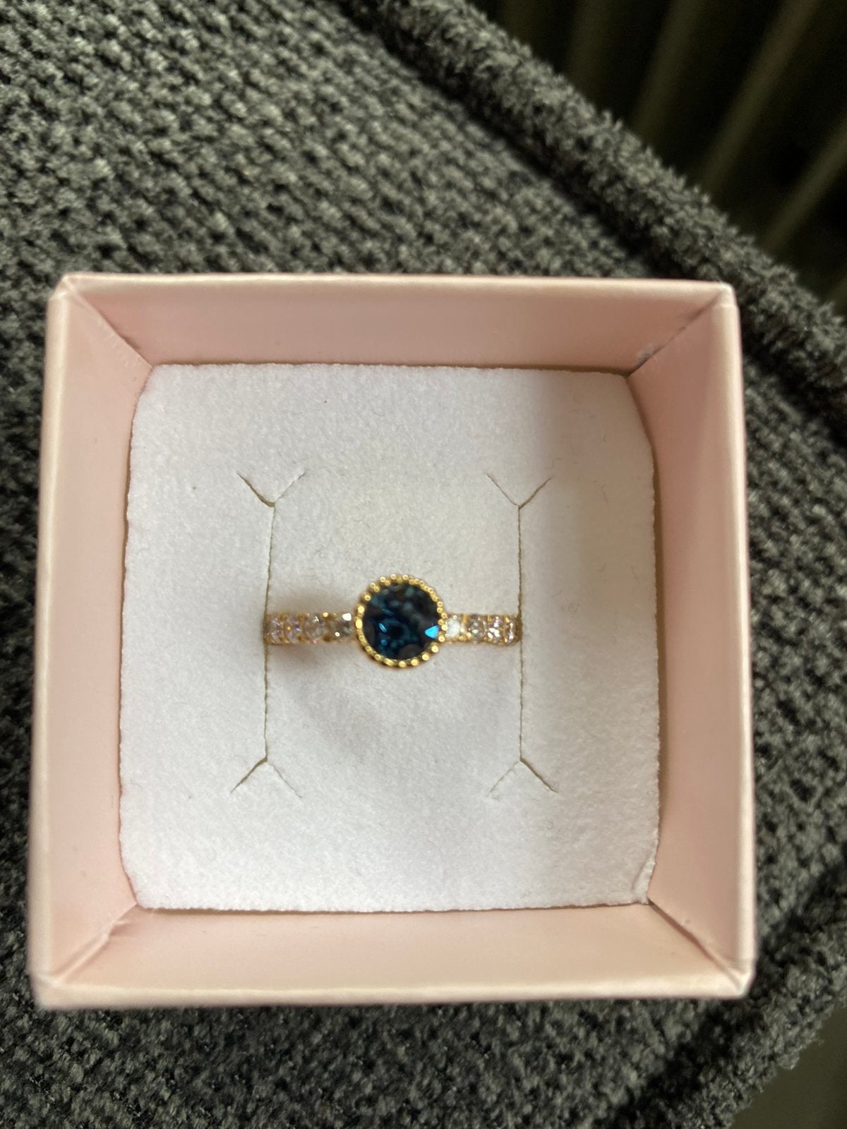 Melano ring, Ophalen of Verzenden, Zo goed als nieuw, 17 tot 18, Dame