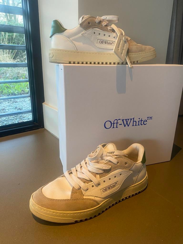 Off-White sneakers maat 40 - Zo goed als nieuw, Ophalen of Verzenden, Zo goed als nieuw, Wit, Sneakers of Gympen