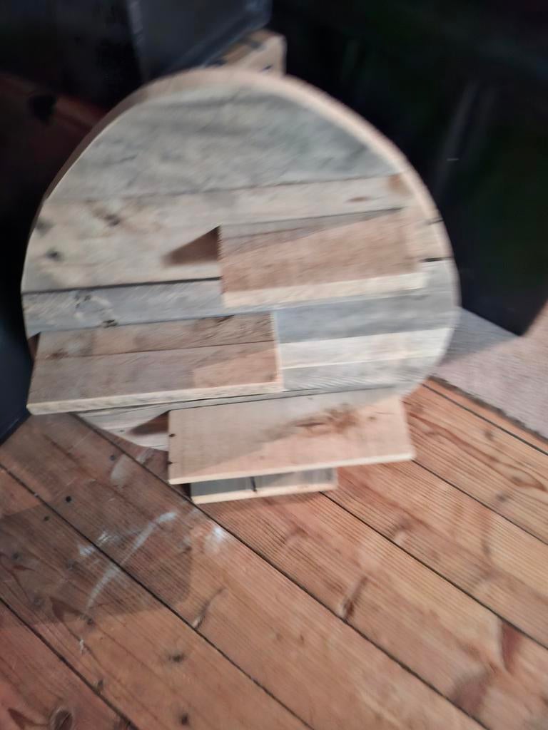 Steigerhouten paasei, Ophalen, Rechthoekig, Minder dan 100 cm
