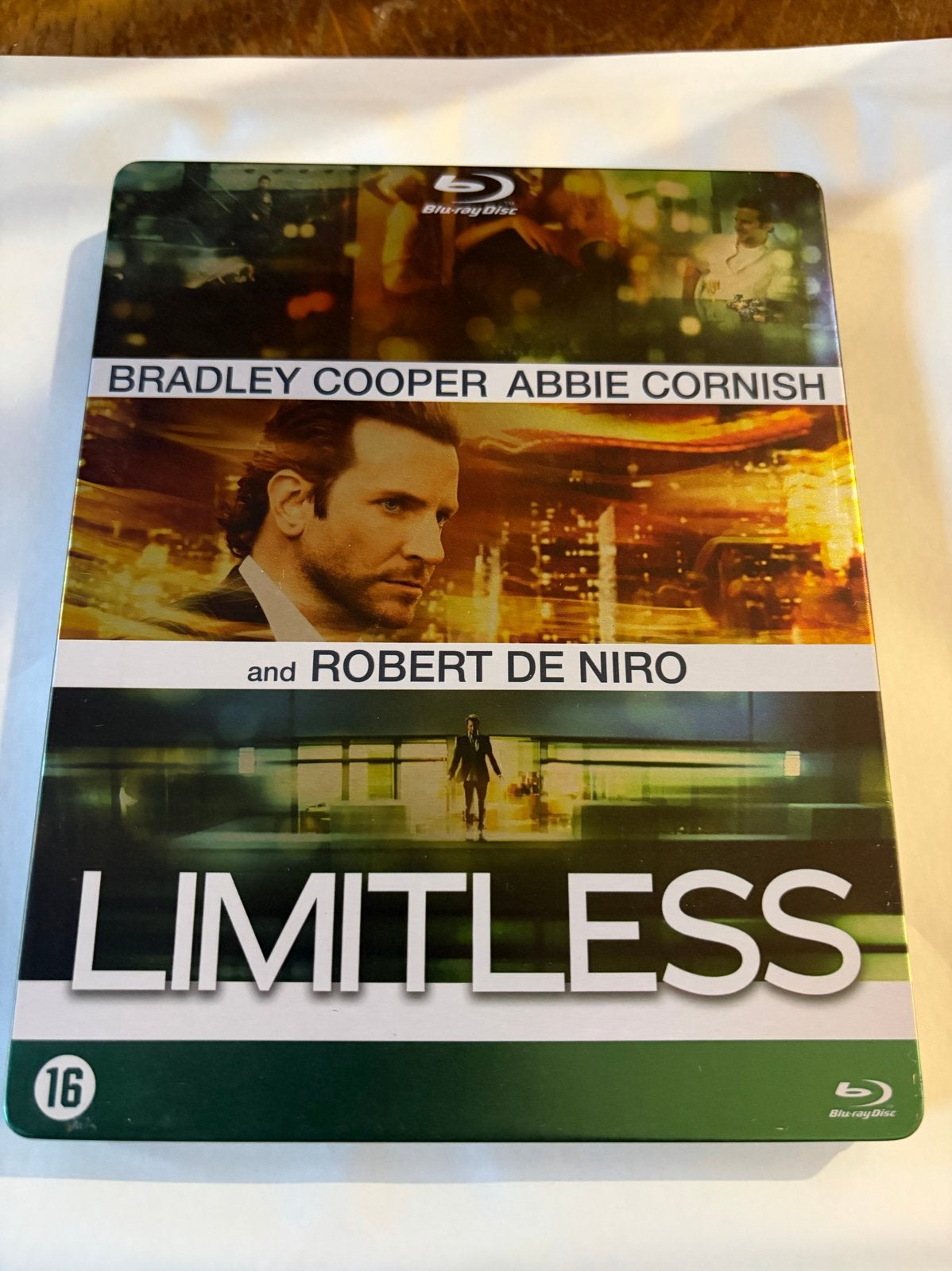 Limitless Blu-ray met Bradley Cooper en Robert De Niro, Ophalen of Verzenden, Zo goed als nieuw, Thrillers en Misdaad