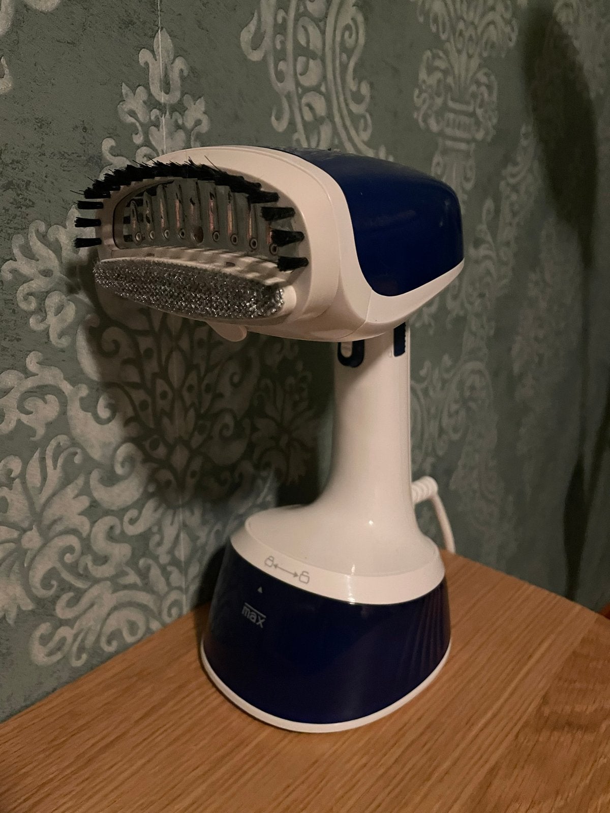 Blokker Kledingstomer 1200W - Zo goed als nieuw, Ophalen of Verzenden, Zo goed als nieuw, Kledingstomer