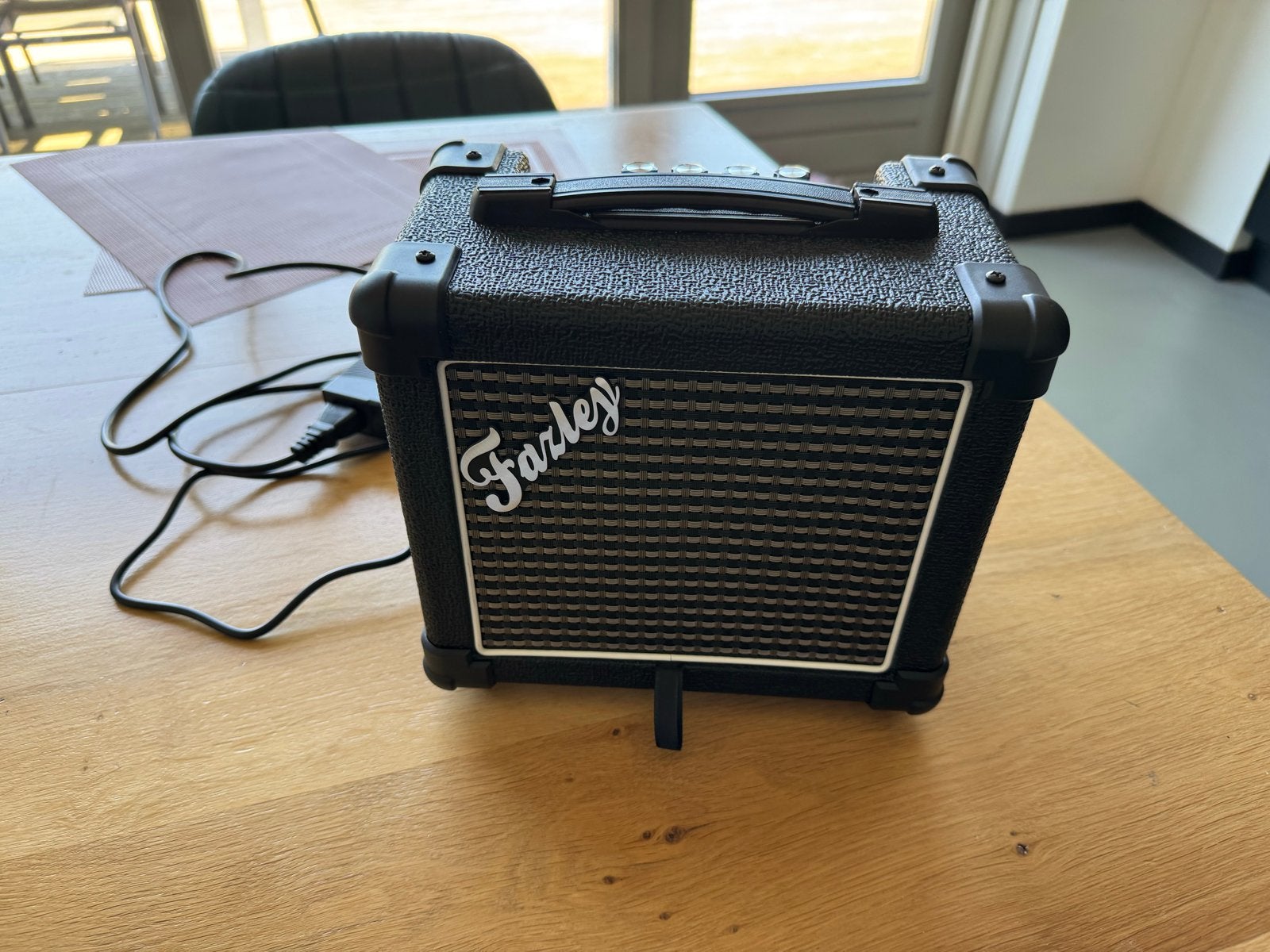 Fazley Kubo BT 10 elektrische gitaarversterker Bluetooth, Ophalen, Zo goed als nieuw, Gitaar, Minder dan 50 watt