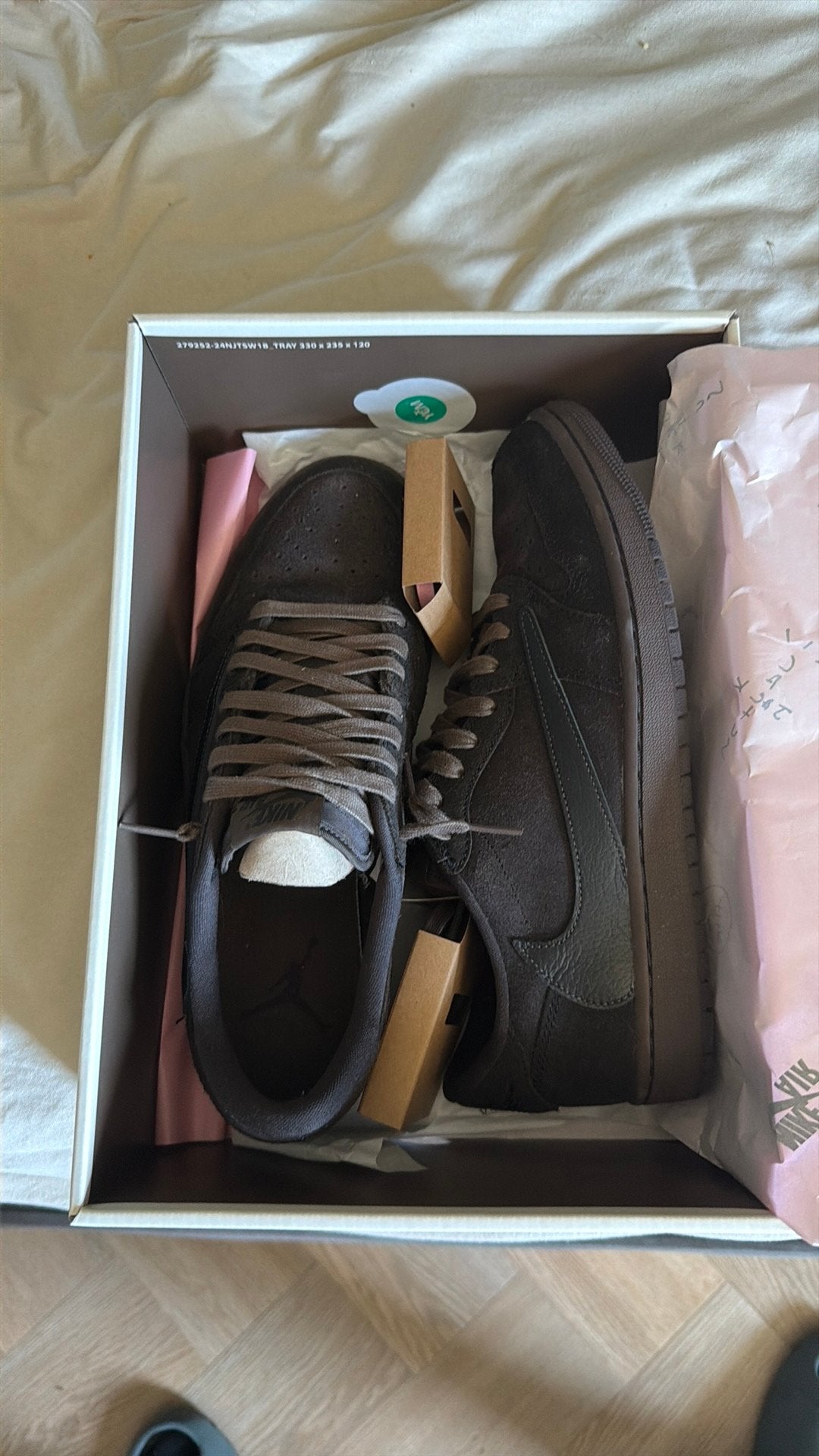 Nike x Travis Scott Air Jordan 1 Low OG SP Black Phantom, Ophalen of Verzenden, Nieuw, Zwart, Sneakers of Gympen