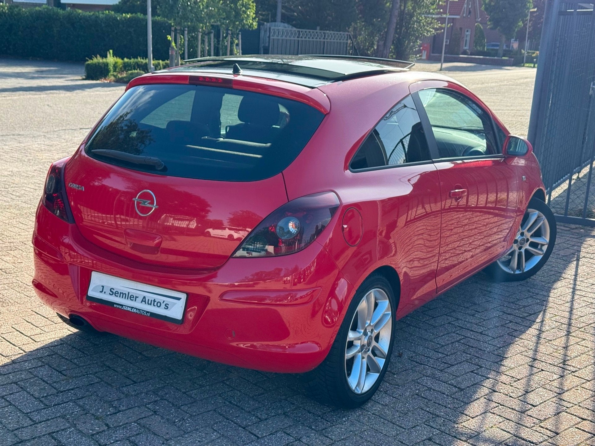 Opel Corsa 1.4-16V PANO DAK CRUISE CTRL AIRCO APK 10-2027, Voorwielaandrijving, Gebruikt, 4 cilinders, Bedrijf