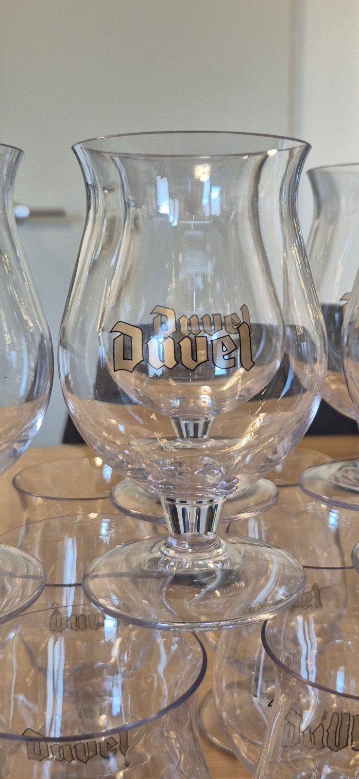 Duvel bierglazen (set van 22) - Zo goed als nieuw, Ophalen of Verzenden, Zo goed als nieuw, Glas of Glazen, Duvel