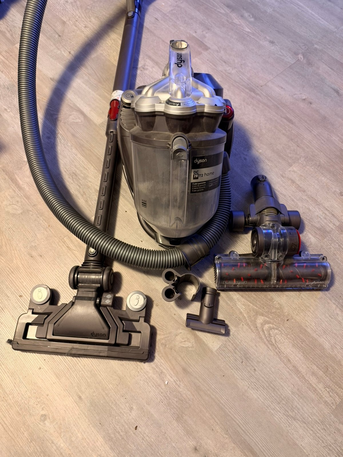 Dyson 19 T2 home.
