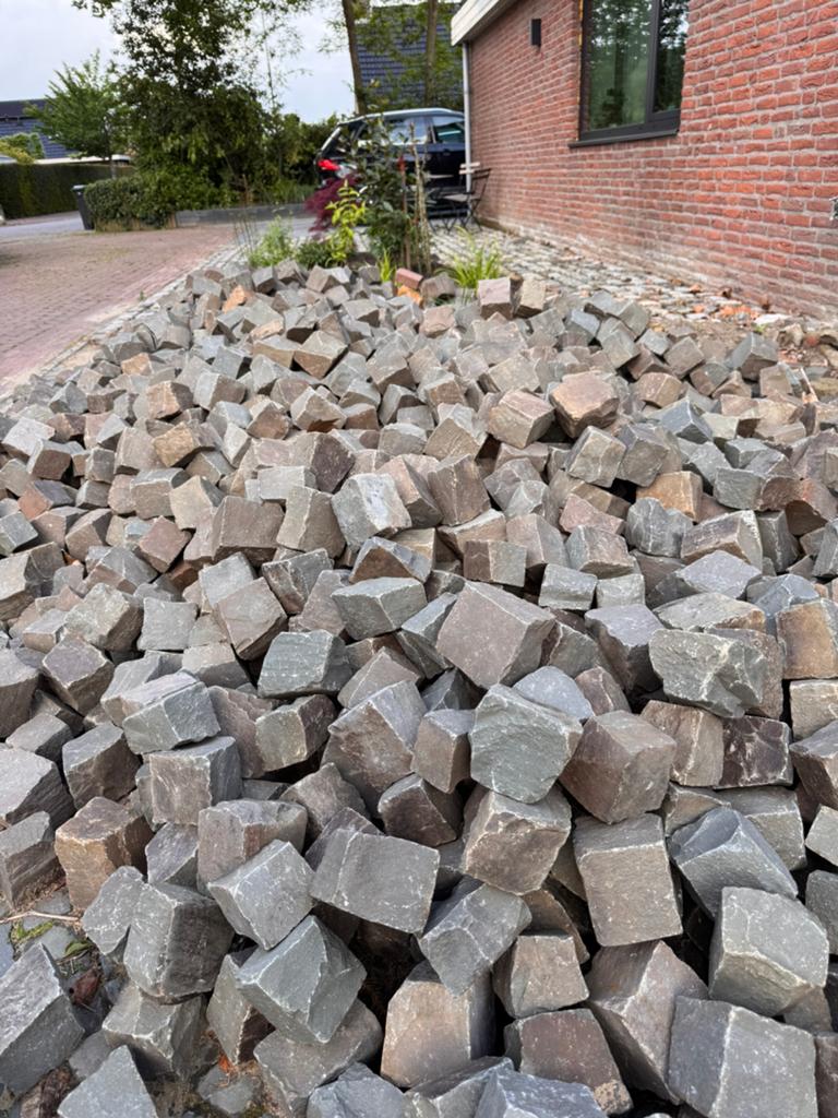 Turkse basalt, Tuin en Terras, Ophalen of Verzenden, Natuursteen, Overige typen