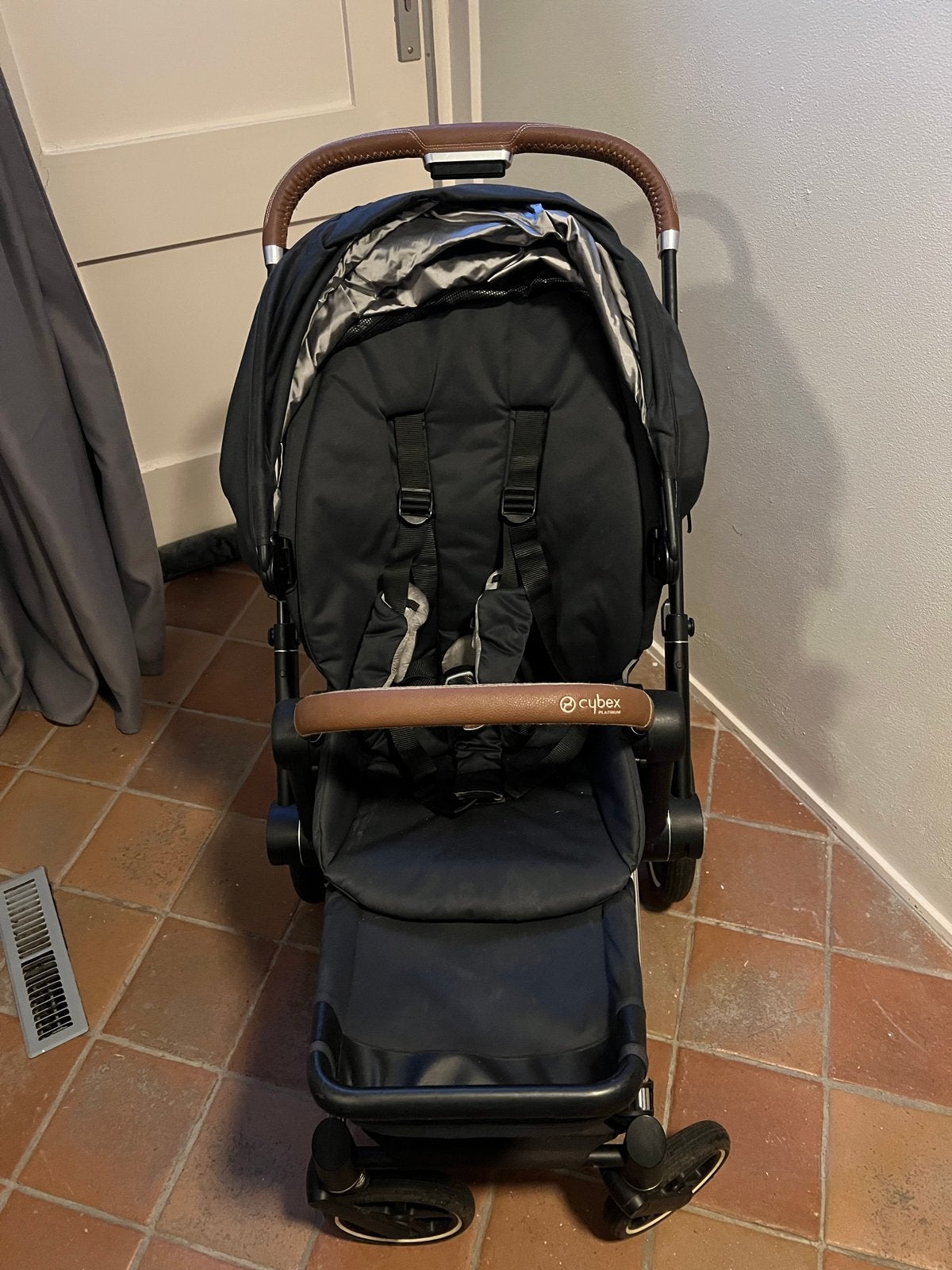 Cybex Priam kinderwagen met reiswieg en zitje, Ophalen of Verzenden, Zo goed als nieuw, Combiwagen, Met reiswieg