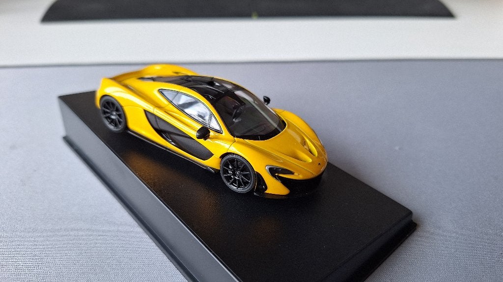 1:43 AUTOart McLaren P1, Ophalen of Verzenden, Zo goed als nieuw, Auto, Overige merken