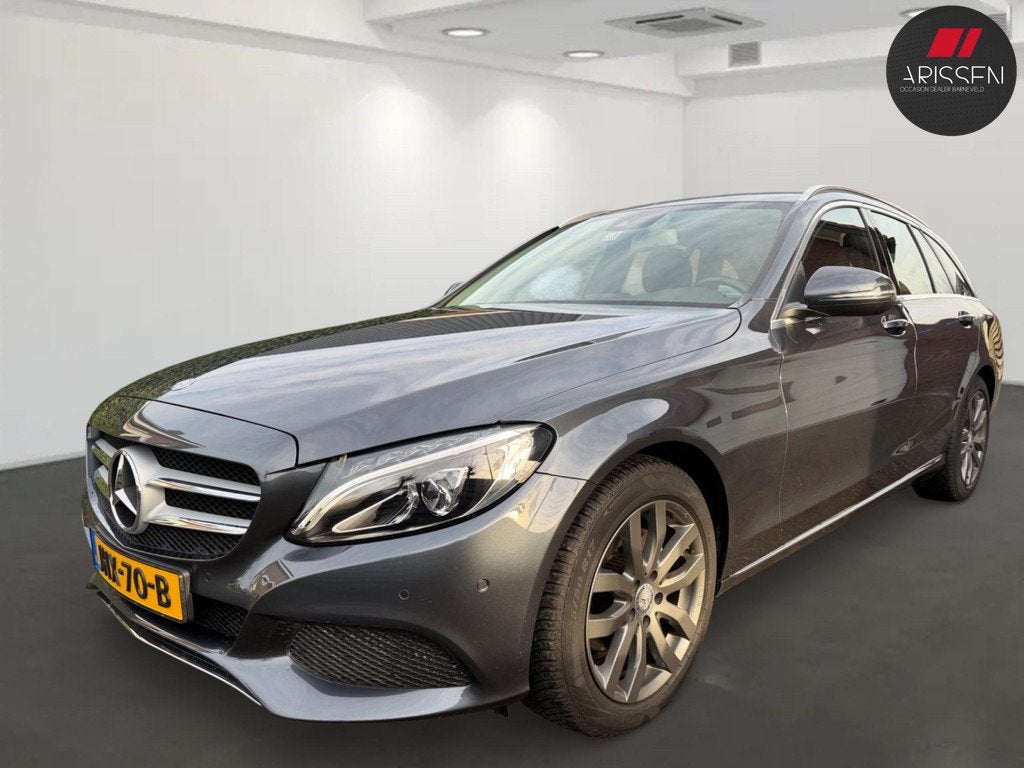 Mercedes-Benz C-klasse 180 Business Avantgarde, Auto's, Mercedes-Benz, Automaat, Achterwielaandrijving, Leder en Stof, 750 kg