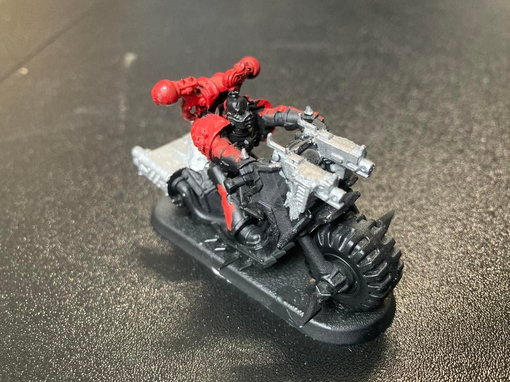 Chaos Biker, Ophalen of Verzenden, Gebruikt, Warhammer 40000, Figuurtje(s)