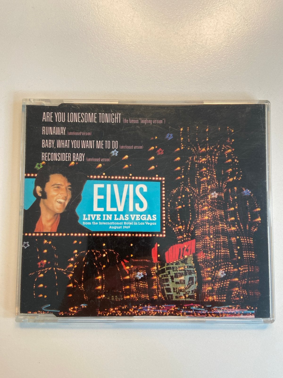 Elvis Presley - Live in Las Vegas CD (August 1969), Gebruikt, Met bonustracks, Pop, Ophalen of Verzenden