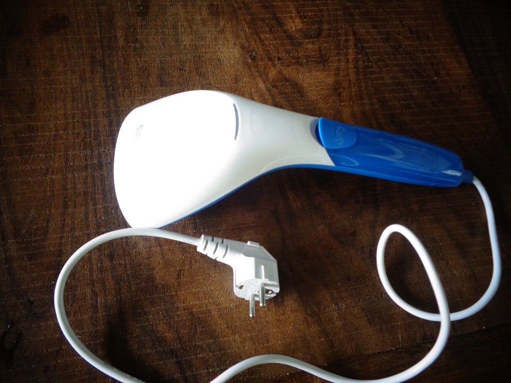 Philips kledingstomer GC300, blauw wit, Witgoed en Apparatuur, Stoomapparaten, Ophalen of Verzenden, Zo goed als nieuw, Kledingstomer