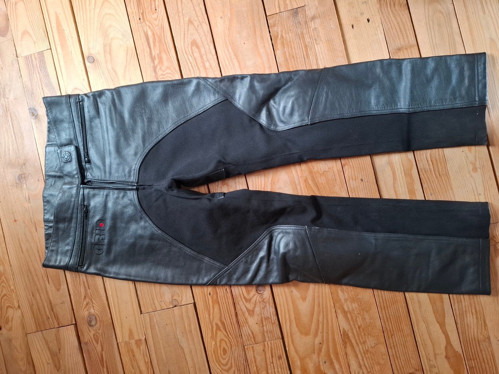 GRID motorbroek heren maat 44, Motoren, Kleding | Motorkleding, Broek | leer, Heren, Ophalen of Verzenden, GRID