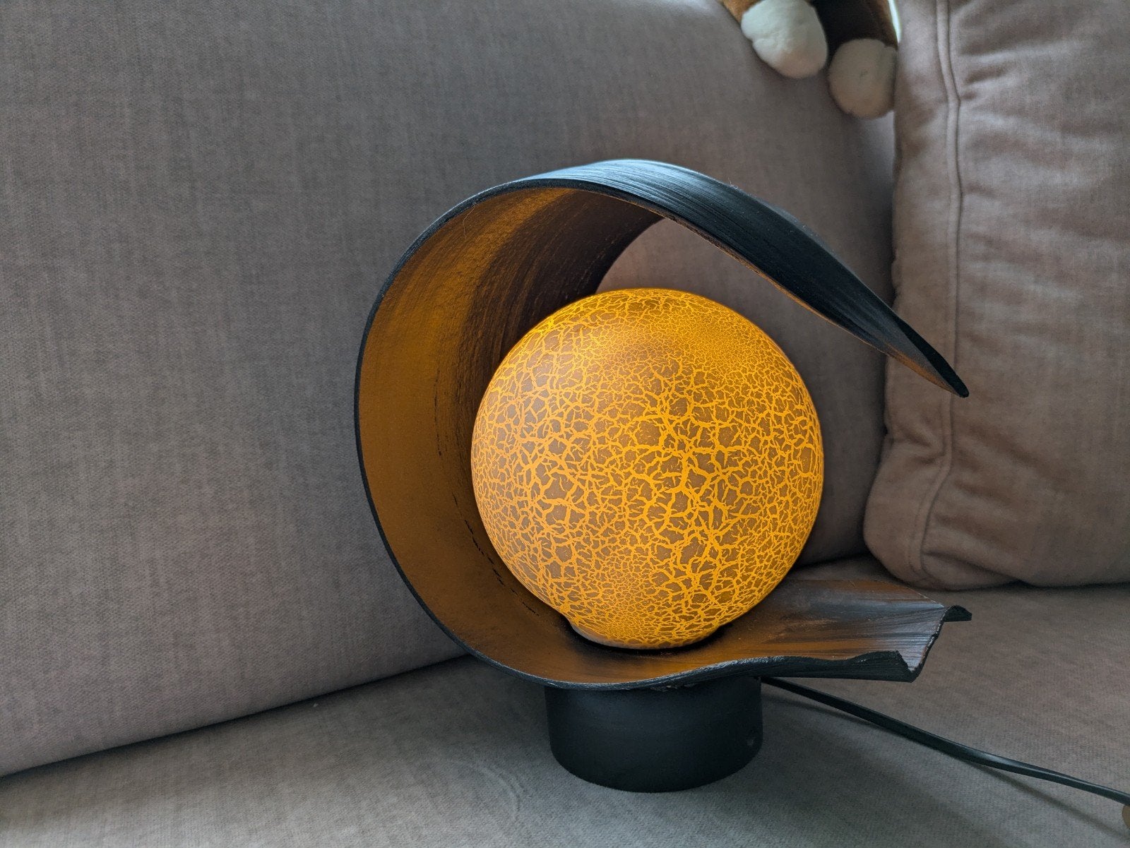 Unieke sfeerlamp met organisch design, Overige merken, E14 (klein), Ophalen of Verzenden, Zwart