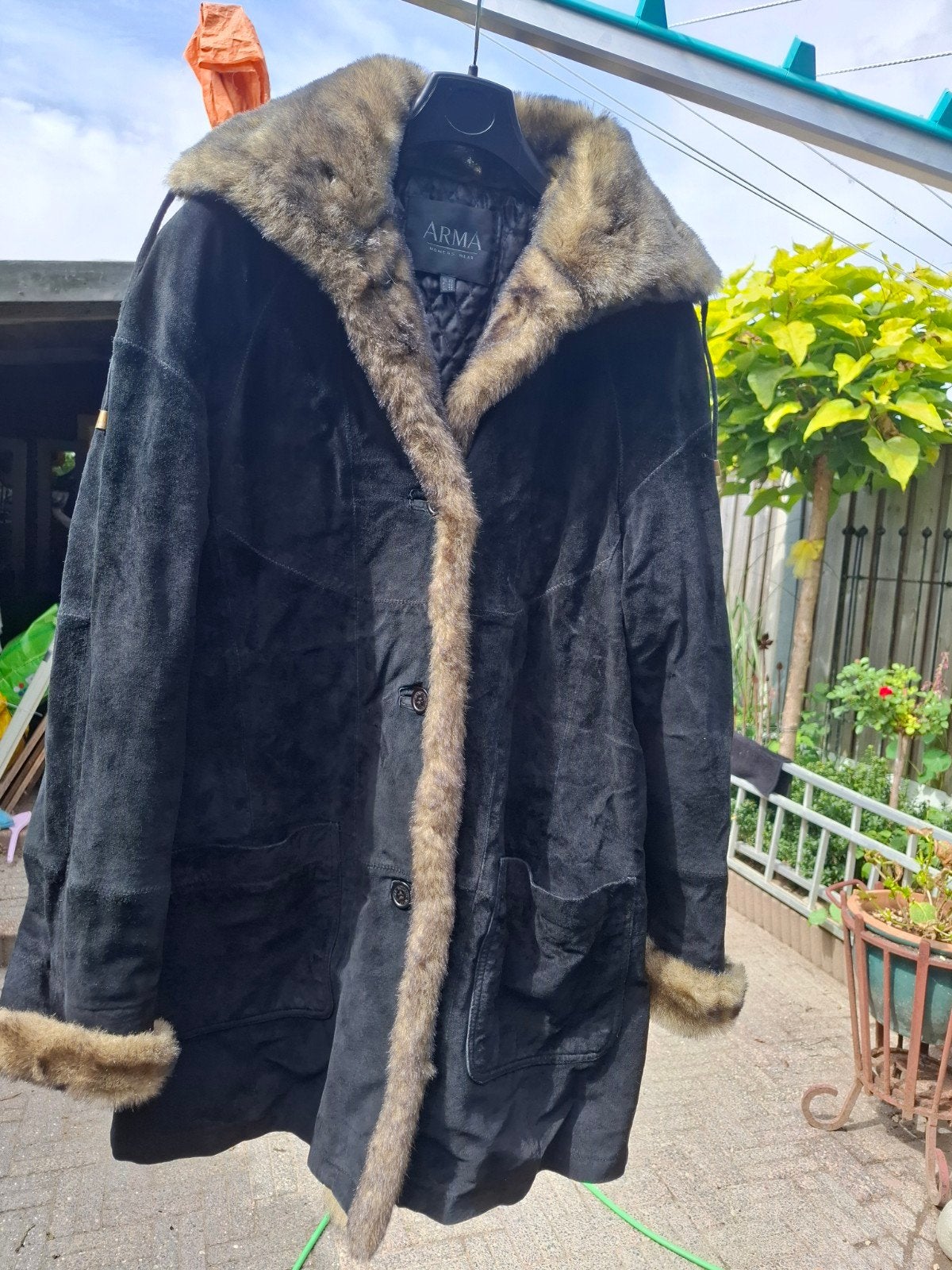 ARMANI Leren Jas met Bontkraag - Zwart, Zwart, Maat 42/44 (L), Ophalen of Verzenden, Zo goed als nieuw