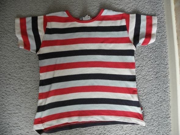 Goedkoop basic rood wit blauw katoenen shirt H&M mt 116 goed, Kinderen en Baby's, Kinderkleding | Maat 116, Gebruikt, H&M, Ophalen of Verzenden