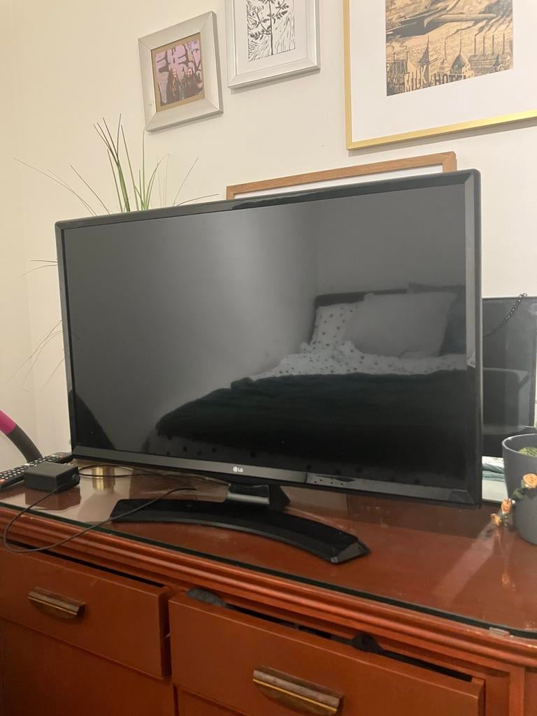 LG 27.5 inch smart TV, Audio, Tv en Foto, Televisies, Ophalen, 50 Hz, HD Ready (720p), LG