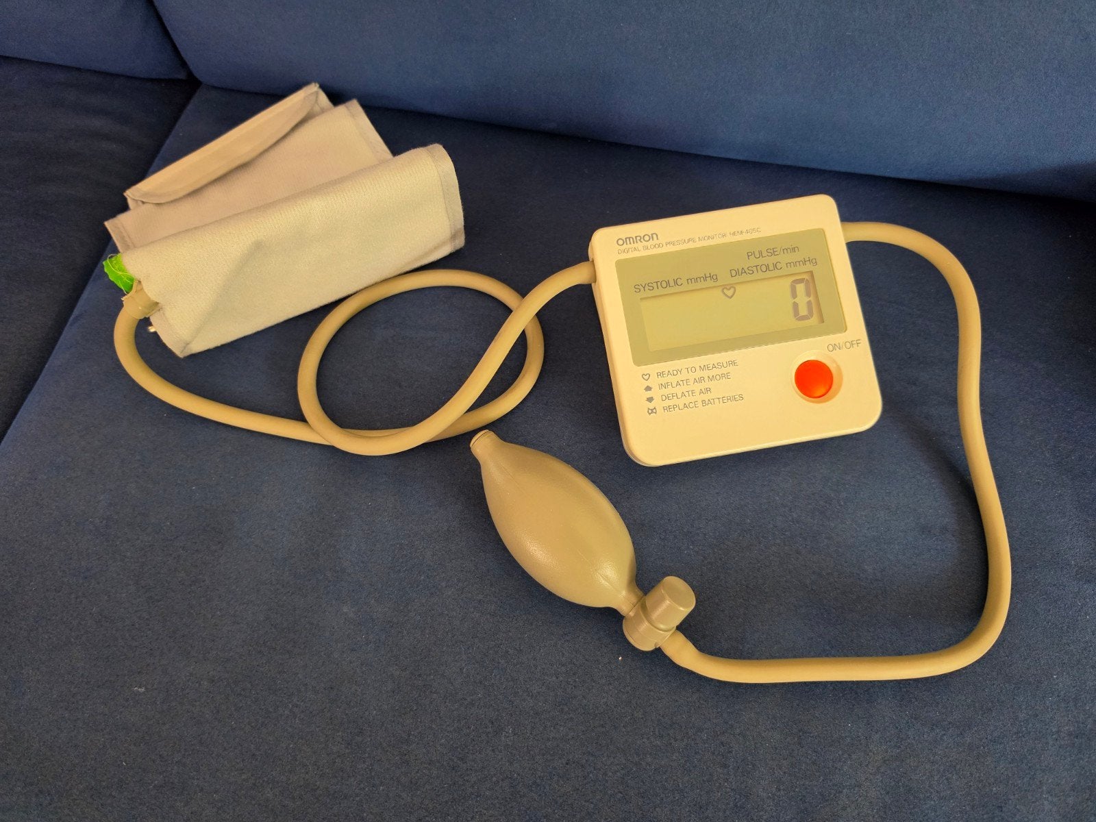 OMRON Digitale bloeddrukmeter HEM-405C, Ophalen of Verzenden, Gebruikt, Overige typen