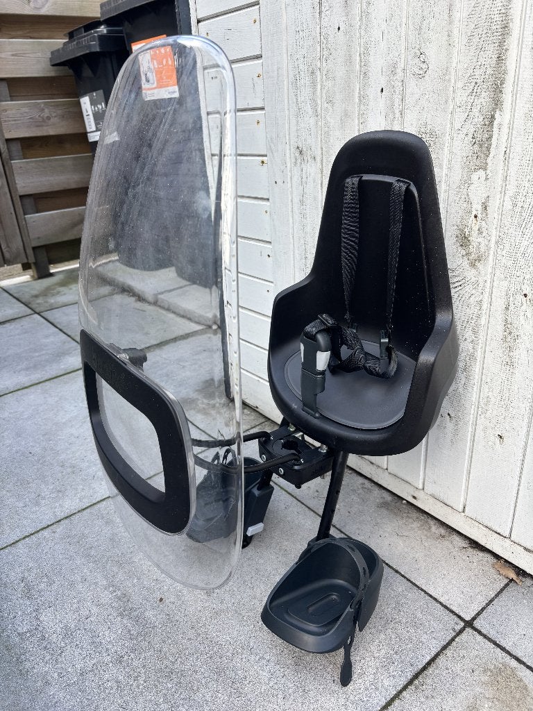 Bobike One Mini voorzitje compleet met windscherm, Ophalen, Voetsteuntjes, Bobike voorzitje, Zo goed als nieuw