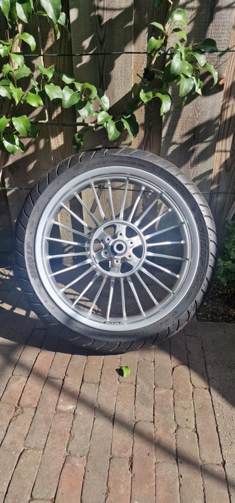 Moto Guzzi california touring 1400 voorwiel met Dunlop band, Ophalen of Verzenden, Gebruikt