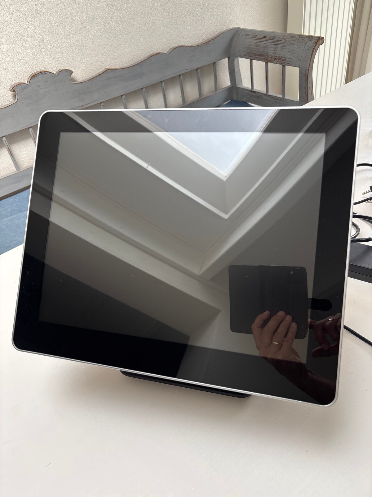 AKAM Twelve 15" Touchscreen kassa All-in-One - Hardware only, 2 tot 3 Ghz, Ophalen of Verzenden, Zo goed als nieuw, SSD