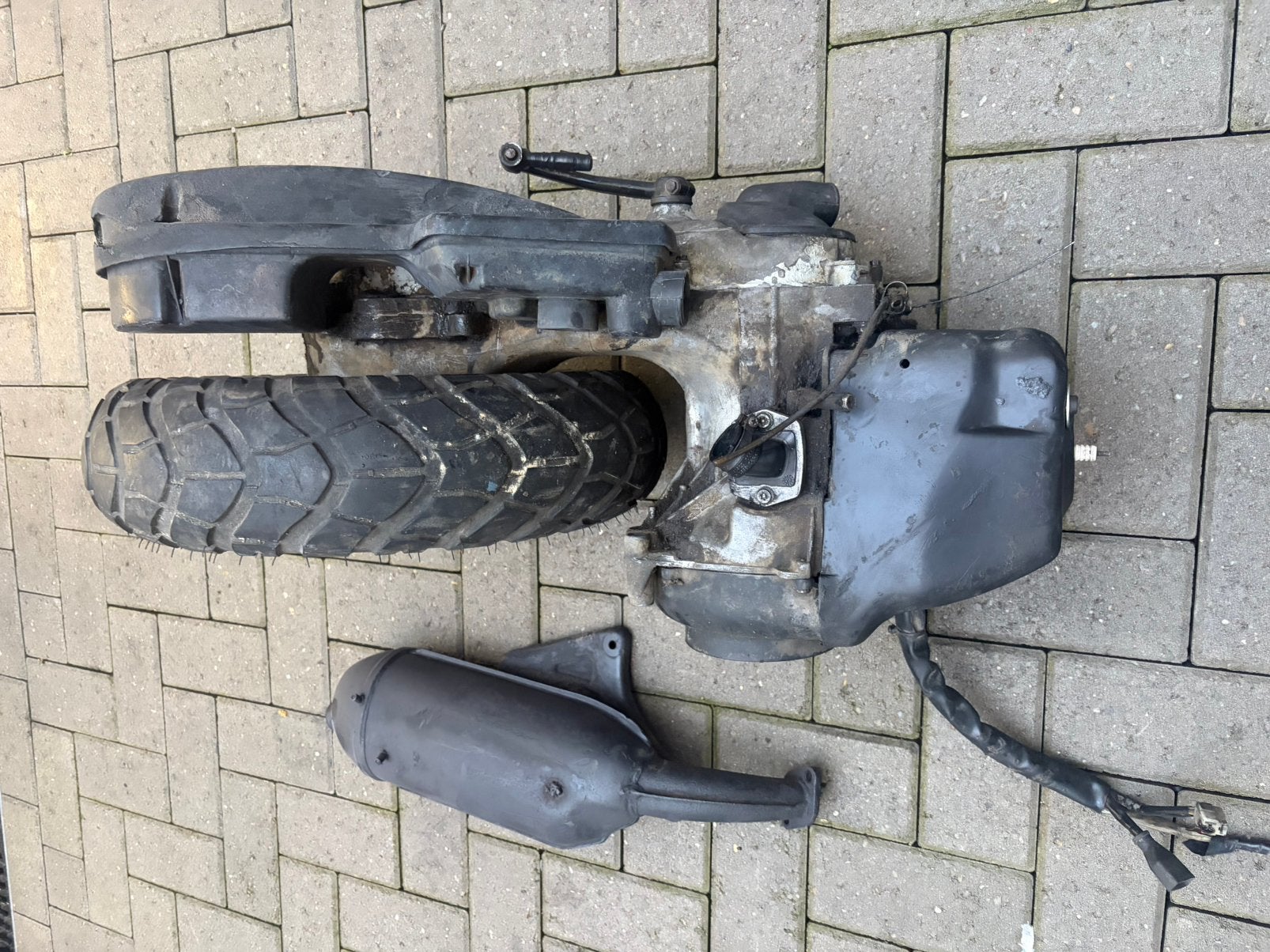 Typhoon blok, Ophalen of Verzenden, Gebruikt, Blok, Piaggio