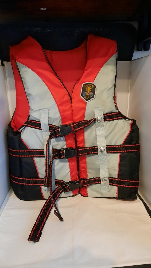 Vintage America's Cup Life Jacket / Reddingsvest 32-36v, Watersport en Boten, Watersportkleding, Ophalen of Verzenden, Nieuw, Dame of Heer