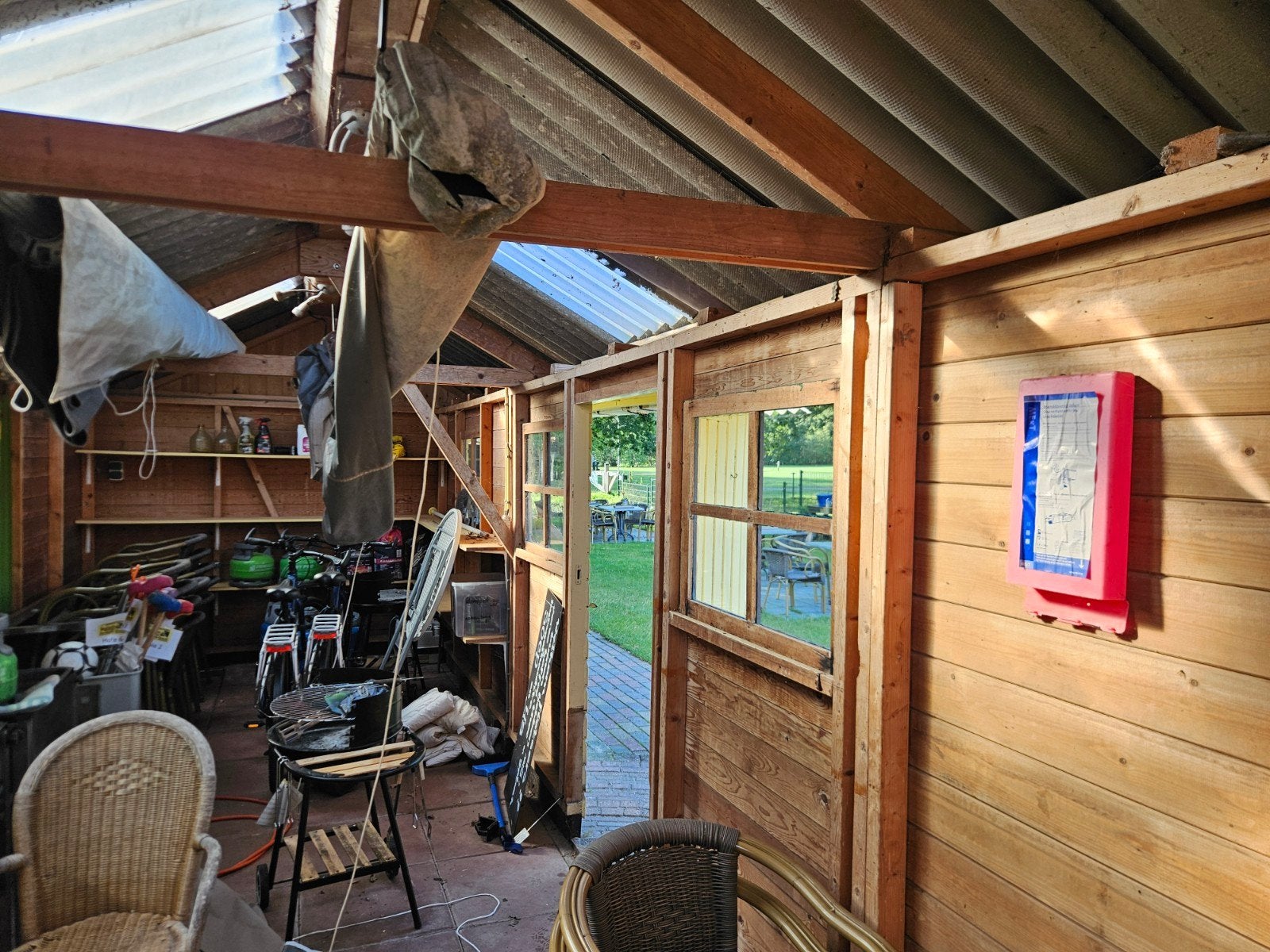 Gebruikte schuur/tuinhuis 9x3m - Deka Houtbouw, Ophalen, 500 cm of meer, Hout, 200 tot 400 cm
