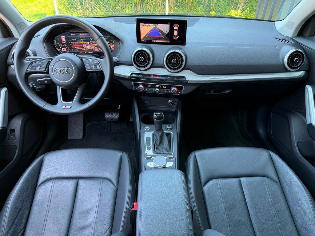 Audi Q2 35 TFSI S Edition S-Line Aut Panoramadak Virtual Led, Auto's, Audi, 4 cilinders, 150 pk, Parkeerassistent, Bedrijf
