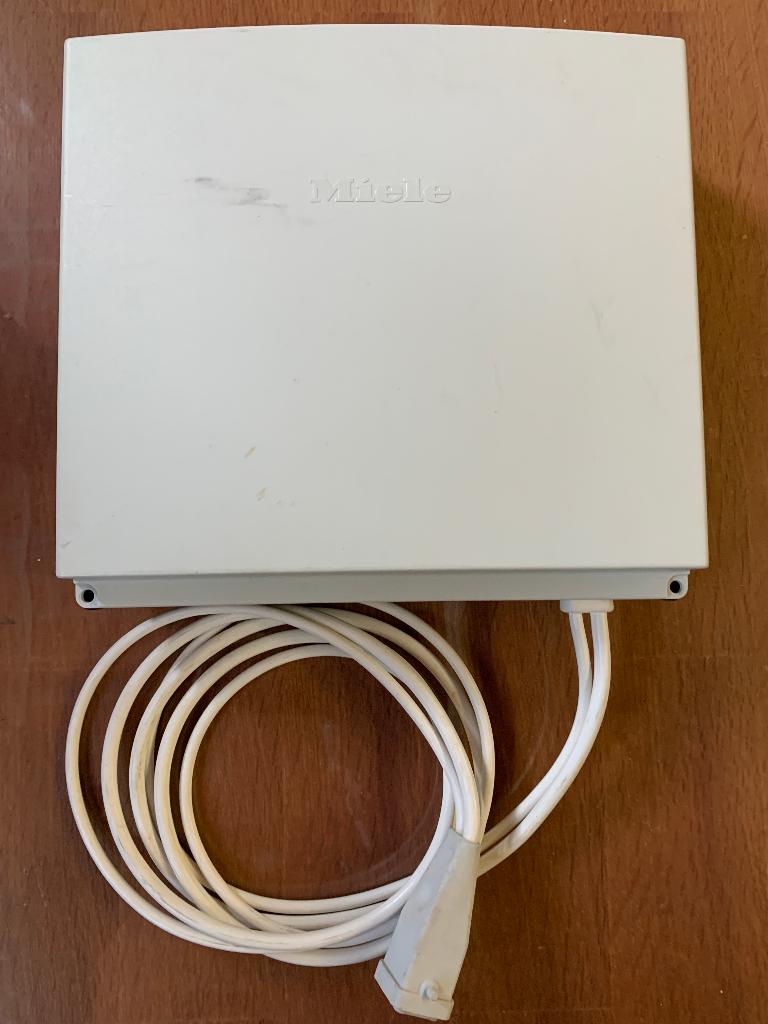 XCI-Box Miele voor munt eenheid., Verzenden, Gebruikt