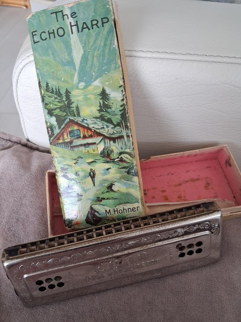 Antieke Hohner uit 1935 met de verboden Ster .Duits, Muziek en Instrumenten, Blaasinstrumenten | Mondharmonica's, Ophalen of Verzenden