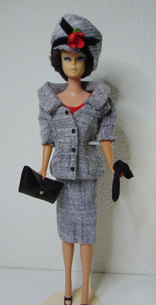 Mooie donker harige Bubble cut Barbie pop, Ophalen of Verzenden, Gebruikt, Pop