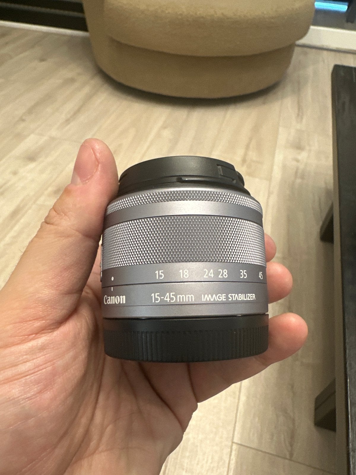 Canon EF-M 15-45mm kitlens - Zo goed als nieuw, Audio, Tv en Foto, Ophalen, Canon, Zo goed als nieuw, Standaardlens