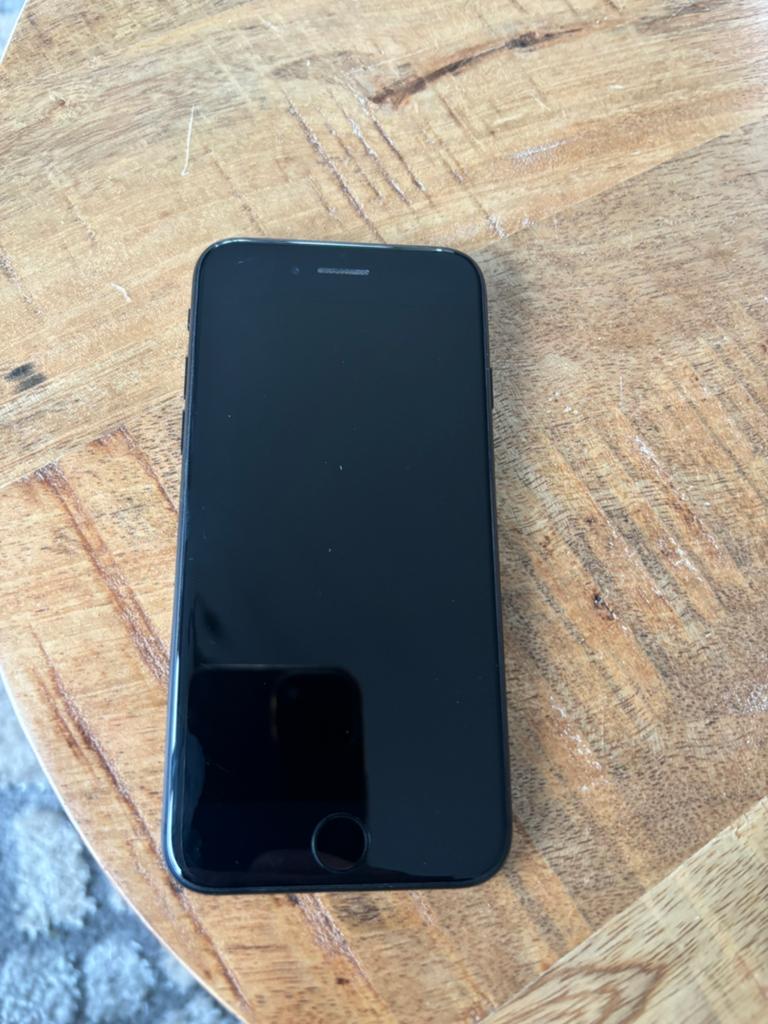 Iphone se 2020, Telecommunicatie, Mobiele telefoons | Apple iPhone, Ophalen of Verzenden, Zwart, 64 GB