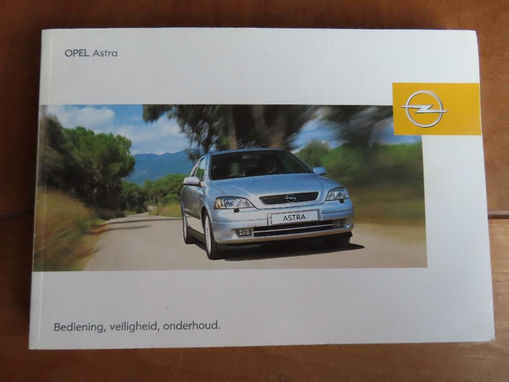 Instructieboek Opel Astra, Astra GSi, Astra Coupe, Cabrio 03, Ophalen of Verzenden