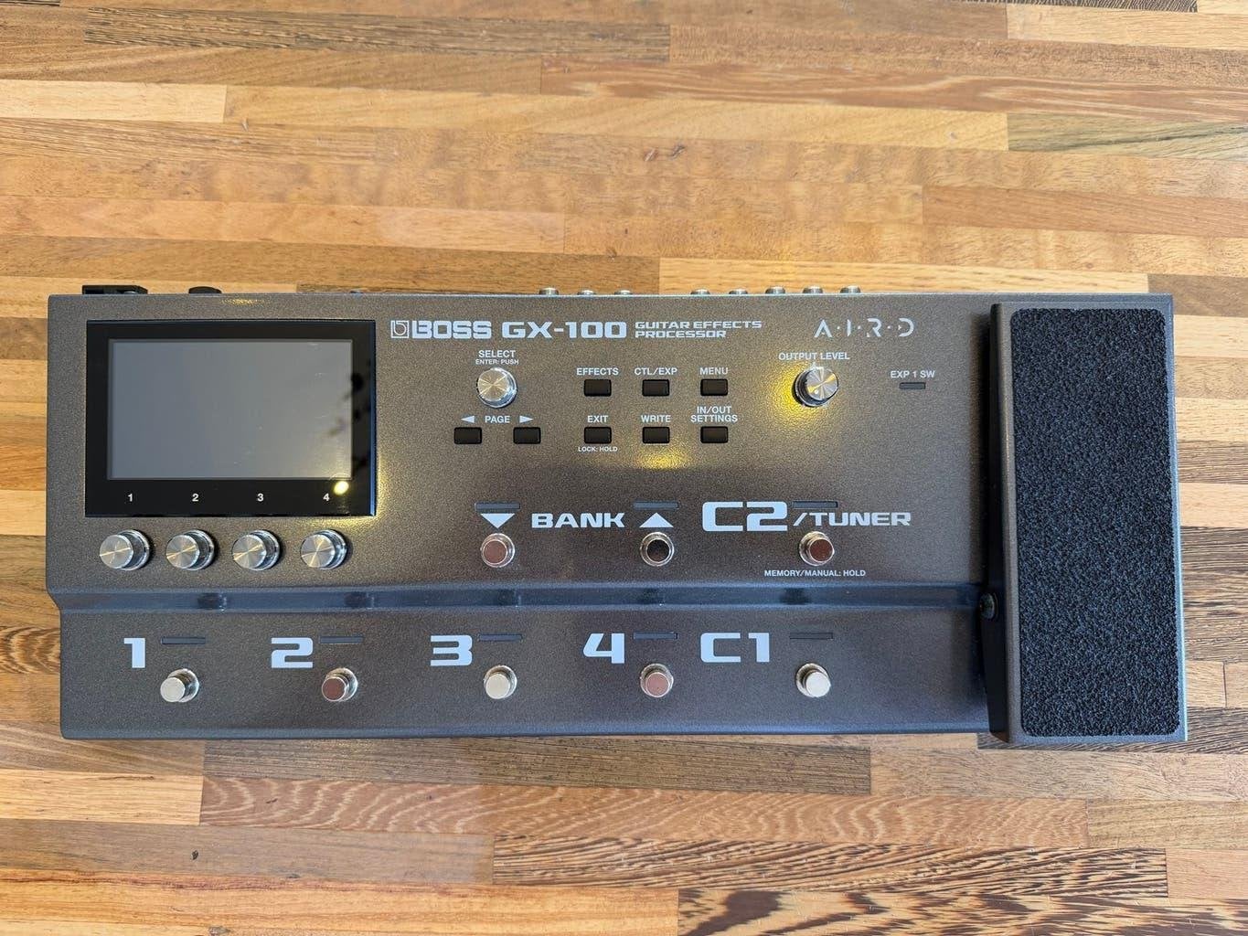 Boss GX-100 Multi-effect Processor - Zo goed als nieuw, Muziek en Instrumenten, Ophalen of Verzenden, Zo goed als nieuw, Multi-effect