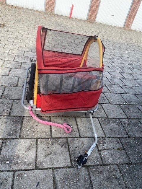HONDENFIETSKAR, Ophalen, Gebruikt, Hondenkar, 20 tot 40 kg