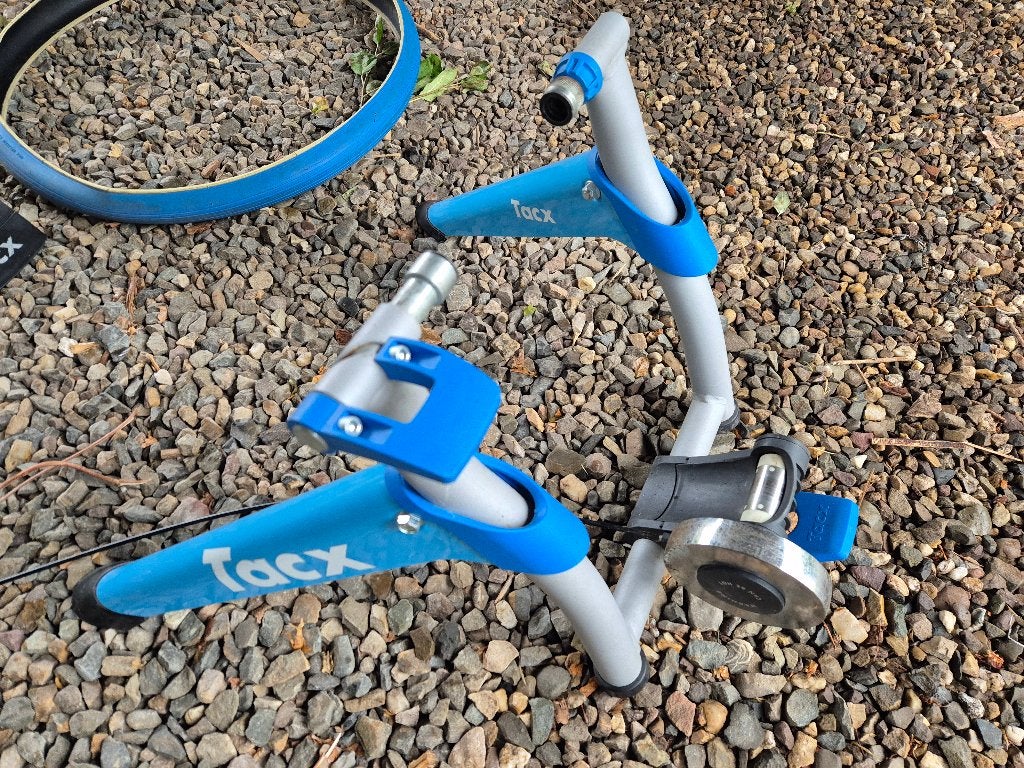 Tacx Satori smart trainer, Sport en Fitness, Wielrennen, Ophalen of Verzenden, Overige typen