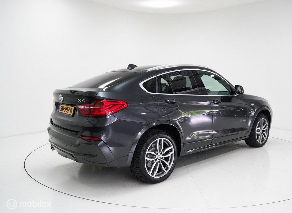 BMW X4 xDrive28i M-Sport High Executive 59.603km in nieuwsta, Auto's, BMW, Automaat, Gebruikt, Euro 6, 4 cilinders