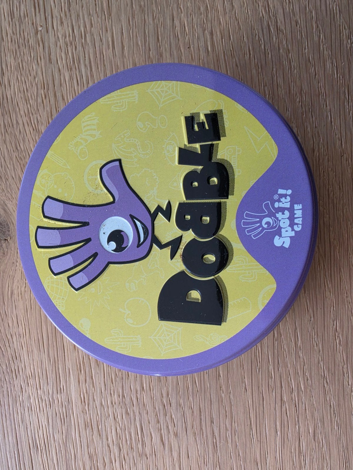 Dobble Spot It! Gezelschapsspel - Snelheid & Observatie spel, Vijf spelers of meer, Ophalen of Verzenden, Gebruikt, Asmodee