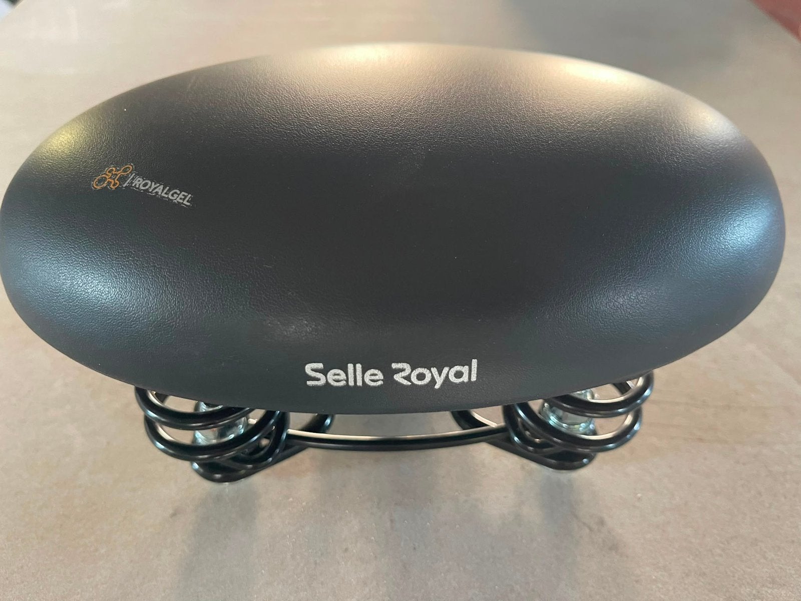 Splinternieuw Selle Royal rokzadel, Fietsen en Brommers, Kunststof, Ophalen of Verzenden, Zo goed als nieuw, Bakfiets