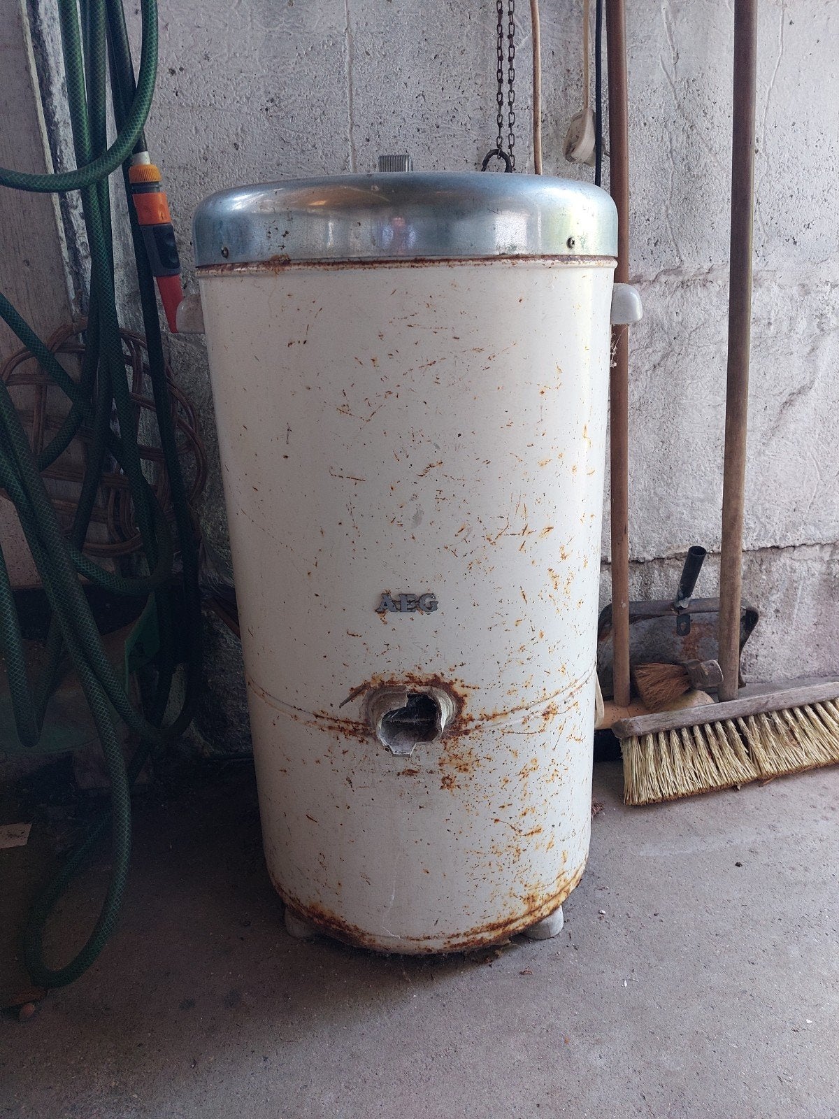 AEG centrifuge uit de jaren 1955-1965. Hij werkt zelfs nog!, Ophalen, Gebruikt, Overige typen, Minder dan 85 cm